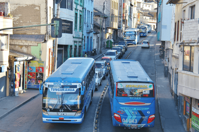 Ambato_transporte_publico