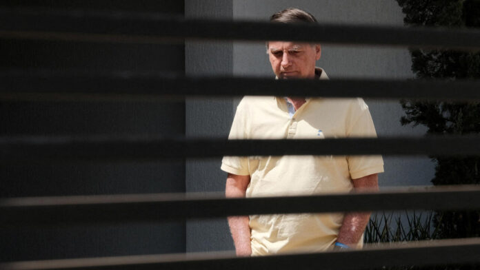 2025-09-03T181322Z-1791967569-RC2GKGALCXWM-RTRMADP-3-BRAZIL-BOLSONARO-TRIAL