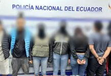 Policía captura a cinco presuntos integrantes de la estructura criminal “Los Lobos”, con drogas y armas de fuego en Ambato