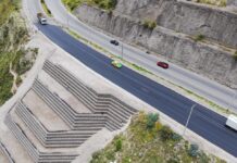 Talud recuperado en el Paso Lateral de Ambato