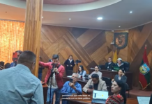 Sigue paro parcial de buses, municipio posterga y no resuelve